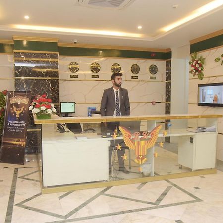 The Rich Hotel & Apartments Lahore Bagian luar foto